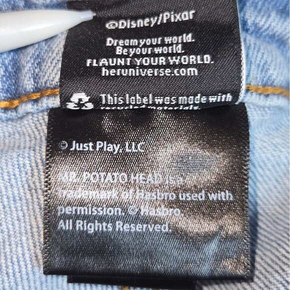 Her Universe / Pixar Toy Story Med-Light Wash High Rise Mom Jeans Plus Size 22 - Picture 13 of 13